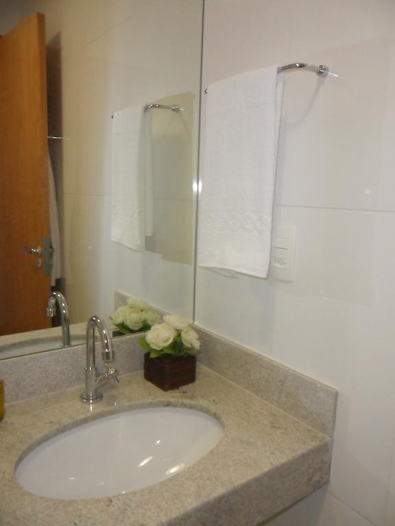 Lord Hotel Aeroporto Confins Vespasiano Habitación foto